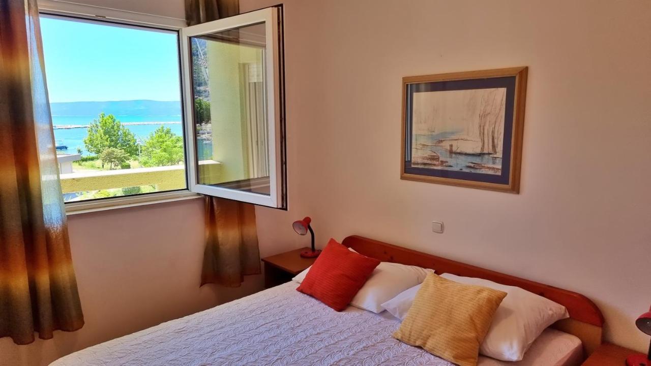 Apartment Cesarica Omiš Exterior foto